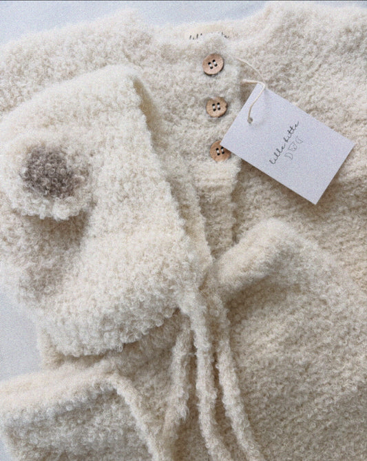 Lille Bittes Teddysæt, Isbjørnen